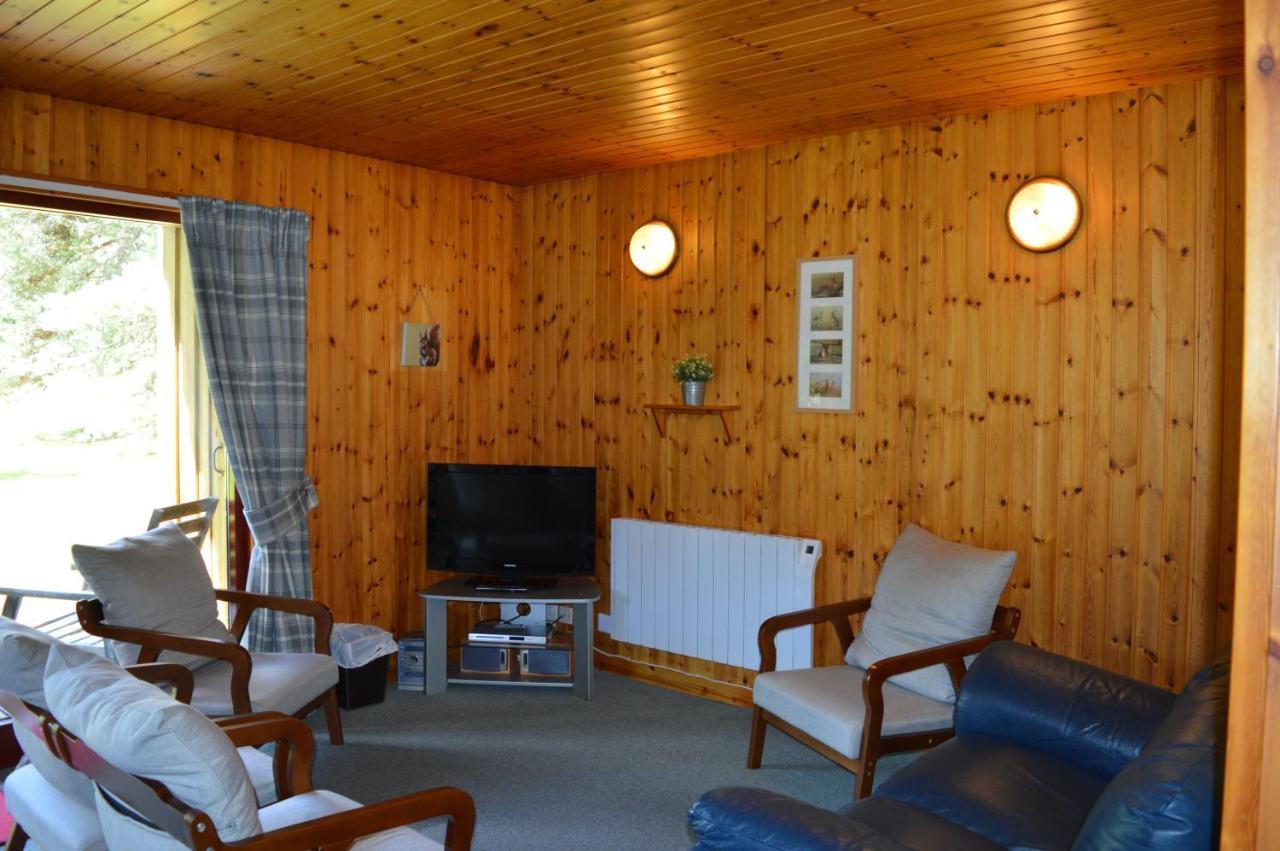 Reuben'S Highland Retreat - Speyside Villa Carrbridge Exterior photo